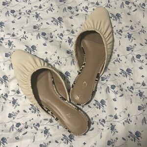 Size 7 flat mules Circus NY by Sam Edelman in creme